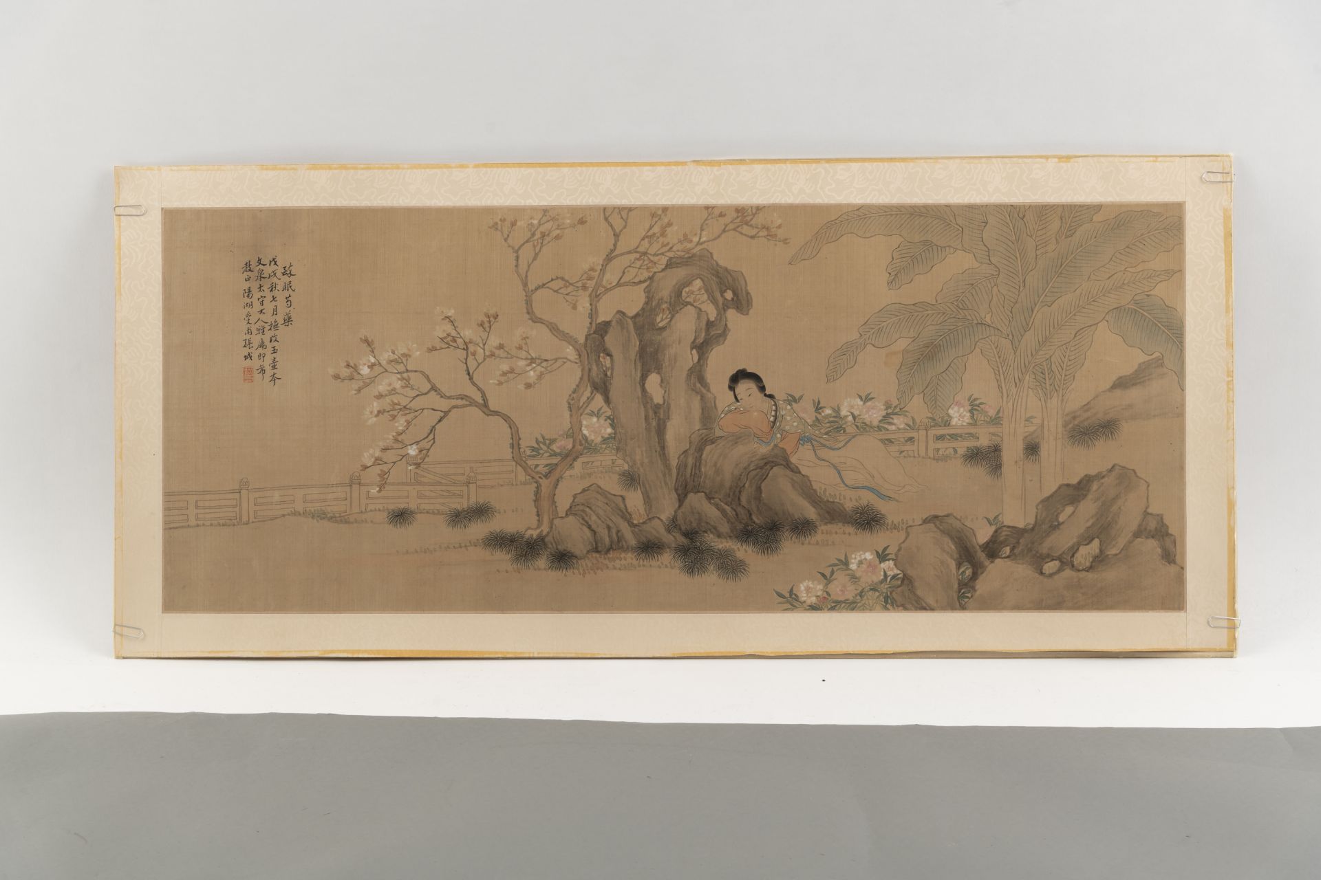 ZHANG CHENG (1869-1922): A LADY RESTING IN A GARDEN WITH PEONIES, IN THE STYLE OF GAI QI. INK AND - Image 2 of 3