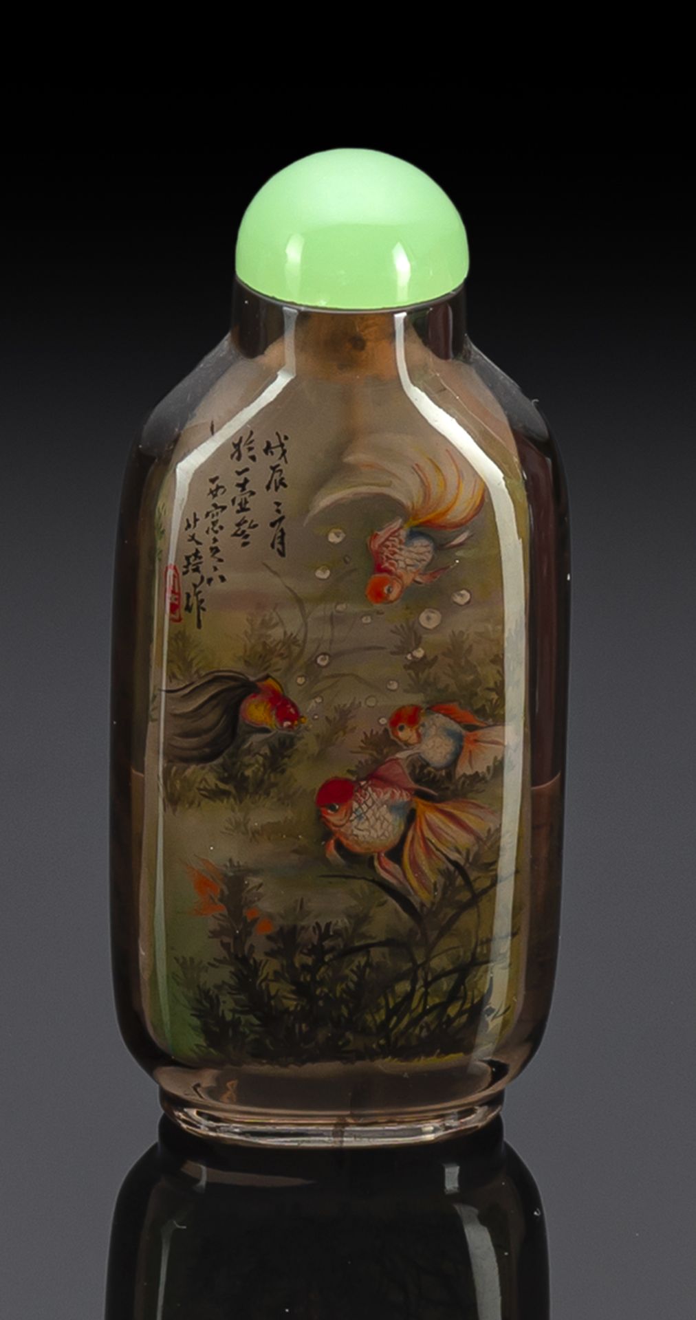 A FINE PAINTED SMOKE-CRYSTAL JI SCHOOL SNUFFBOTTLE