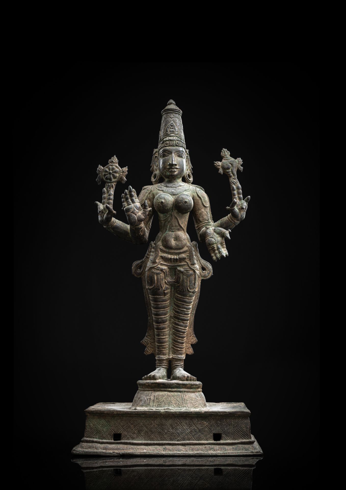 Feine und große Bronze der Vaishnavi