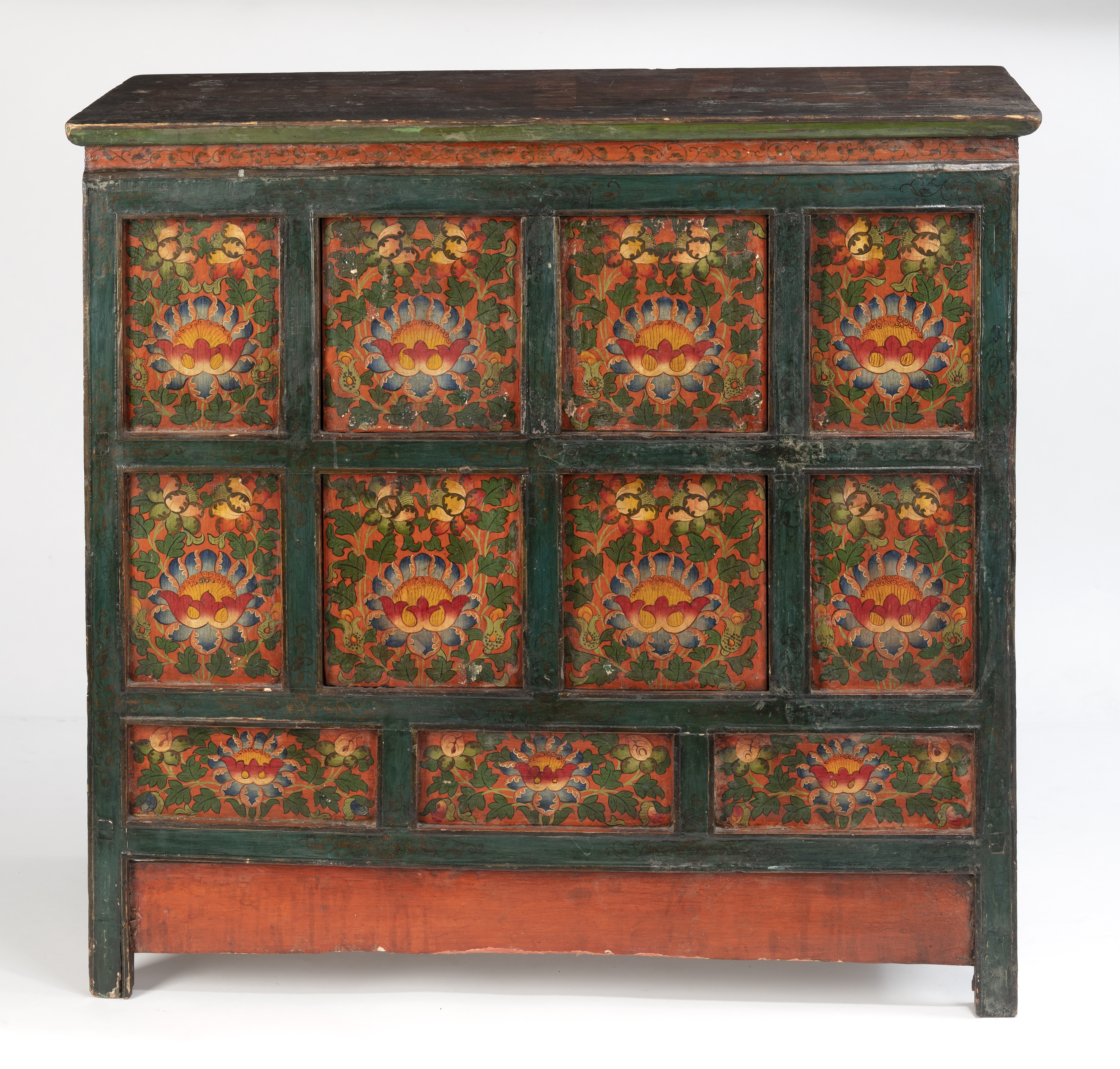 A PAIR OF POLYCHROME WOOD CUPBOARDS - Image 5 of 13