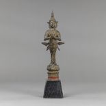 Bronze eines Wächters in Gestalt von Kinnara