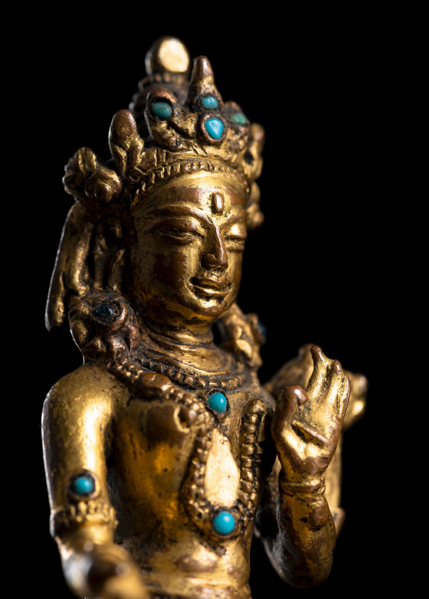 A GILT-COPPER FIGURE OF SYAMATARA - Image 2 of 3