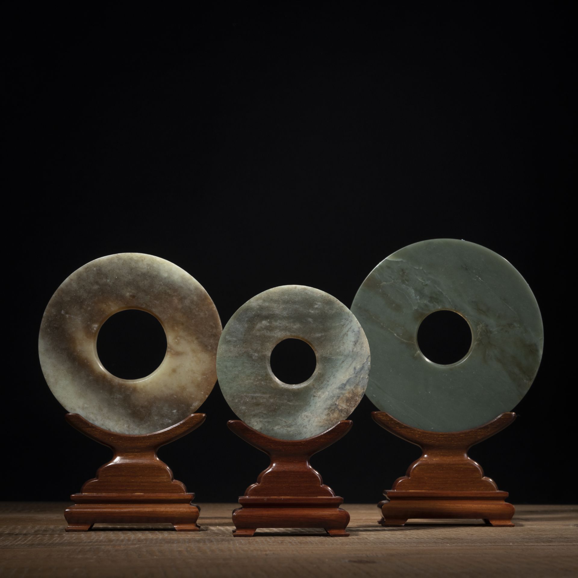 THREE JADE 'BI' DISCS - Image 2 of 4