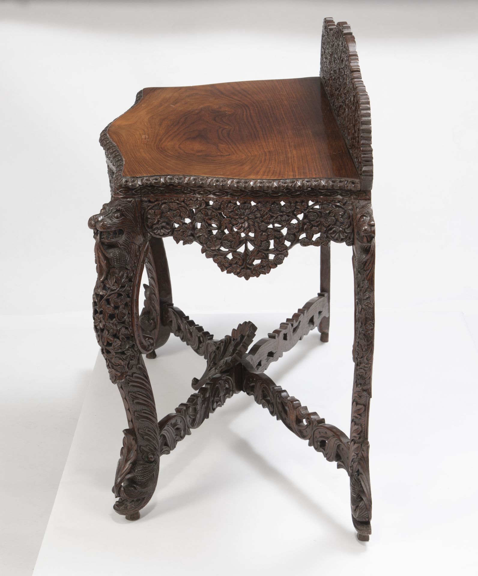 AN OPENWORK FLORAL APRON CONSOLE TABLE - Image 6 of 7