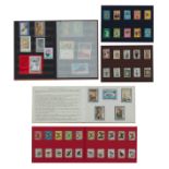Fünf Alben mit koreanischen Briefmarken