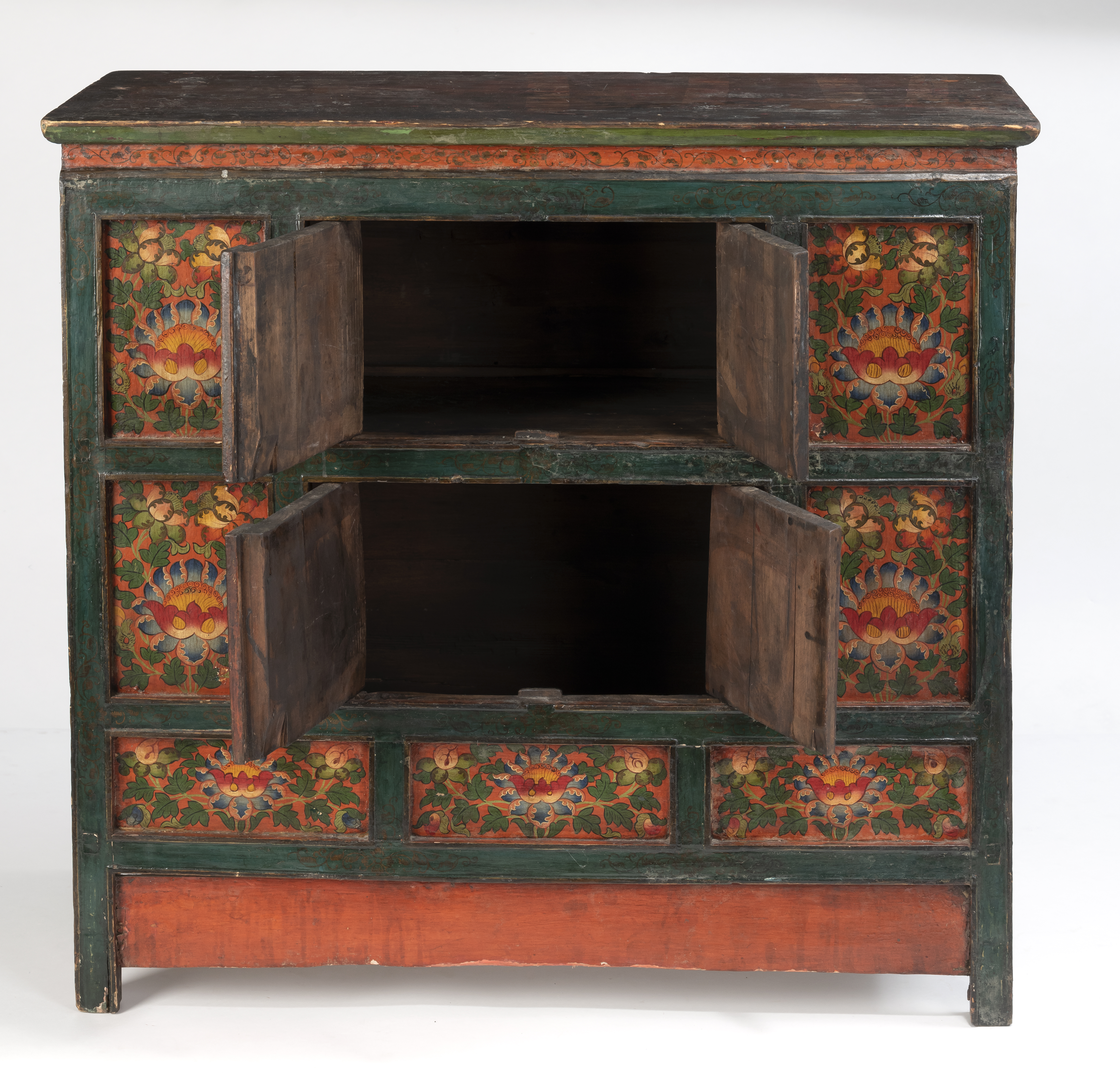 A PAIR OF POLYCHROME WOOD CUPBOARDS - Image 4 of 13