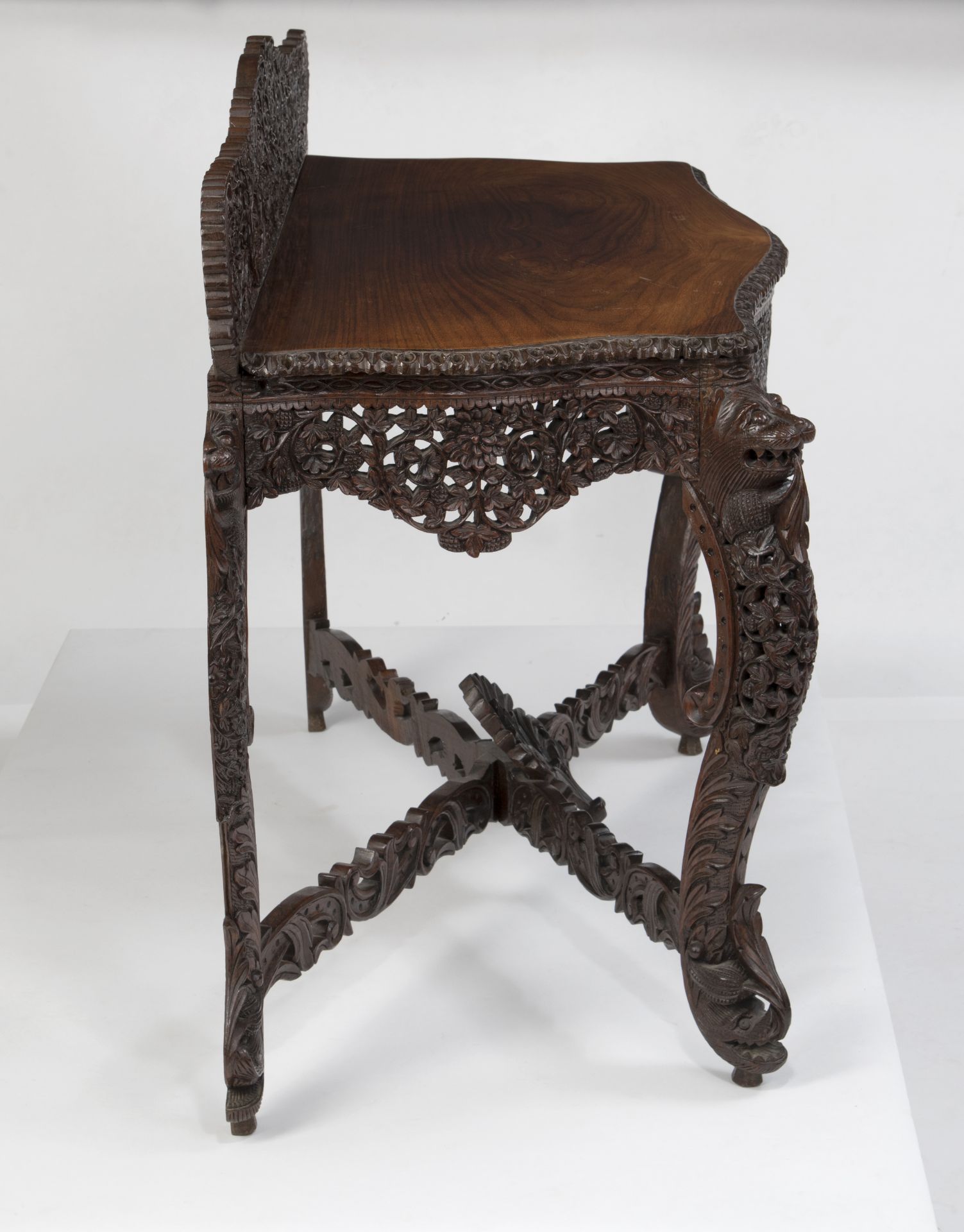 AN OPENWORK FLORAL APRON CONSOLE TABLE - Image 3 of 7