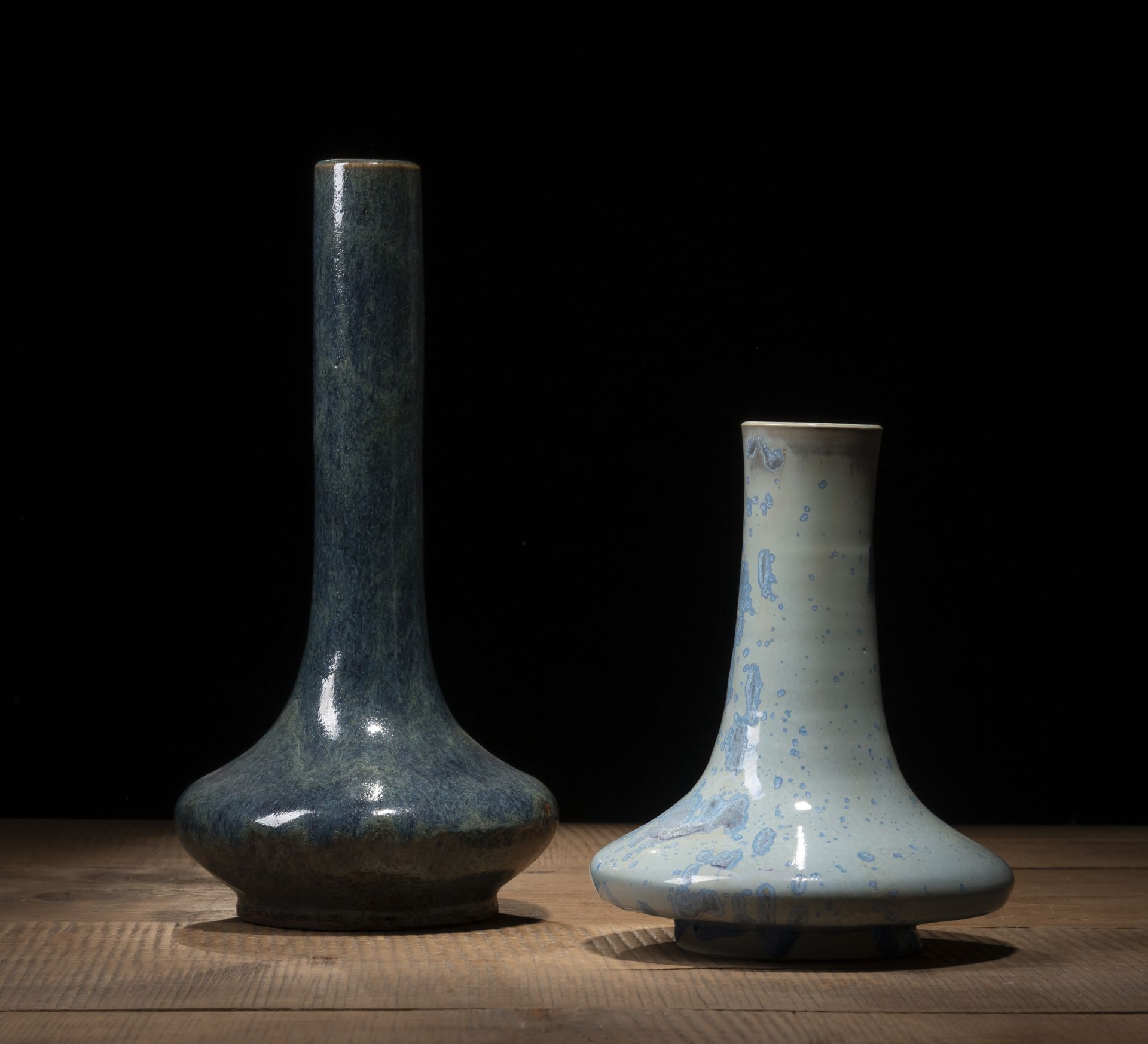 TWO LONG-NECK CERAMIC VASES OF 'SHIWAN' WARE ET AL. - Image 2 of 4