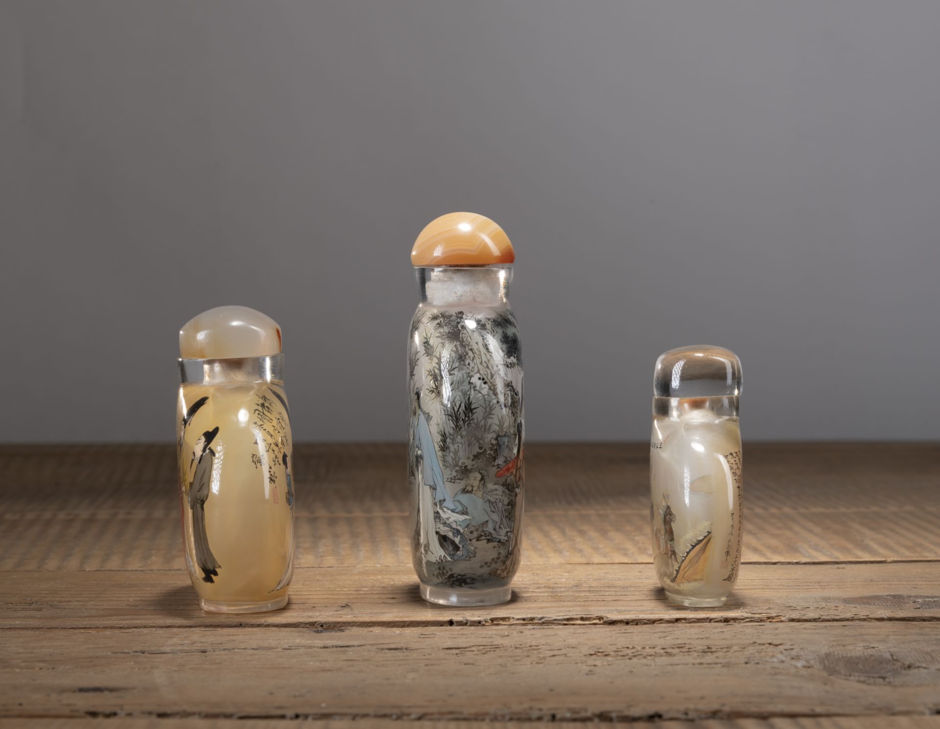 THREE GLASS SNUFF BOTTLES WITH FINE INSIDE PAINTING OF 'THE SEVEN SAGES OF THE BAMBOO GROVE', 'THE - Image 3 of 5