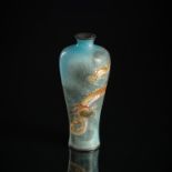 Meiping-Vase mit Ginbari-Dekor von Drachen und fünf weitere Cloisonné-Vasen