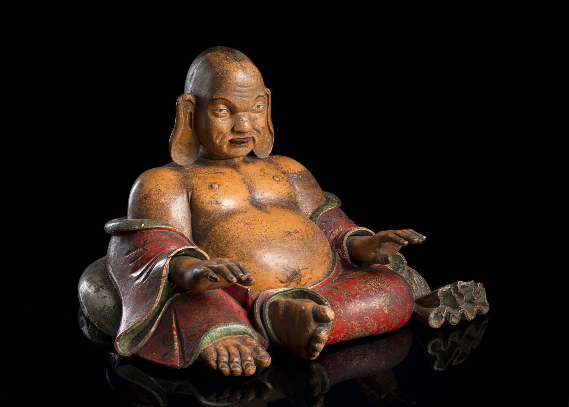A PAINTED POTTERY AND WOOD FIGURE OF SEATED BUDAI WITH MOVABLE HEAD, TONGUE AND HANDS - Image 2 of 3