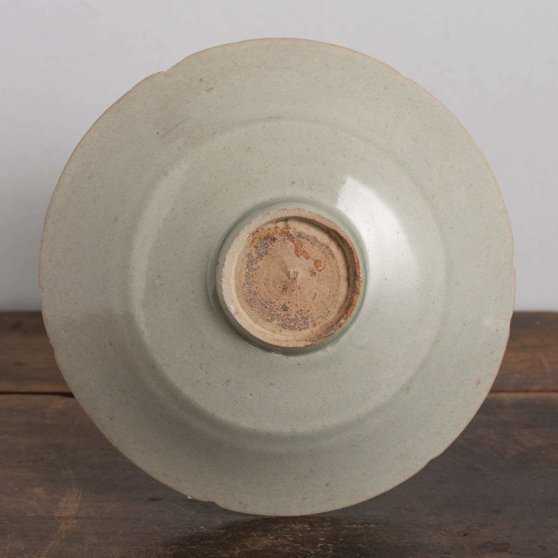 A SMALL 'QINGBAI'-WARE FLORIFORM BOWL - Image 2 of 3