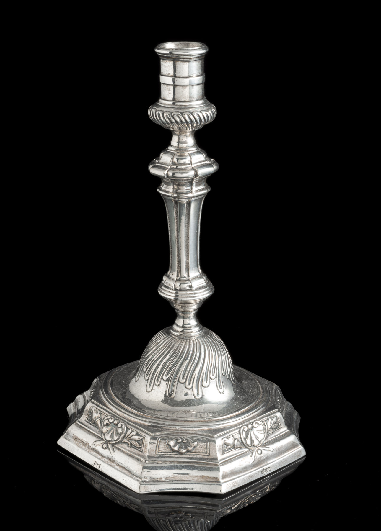 A RARE GEORGE I SILVER CANDLESTICK BY PAUL DE LAMERIE - Image 2 of 3