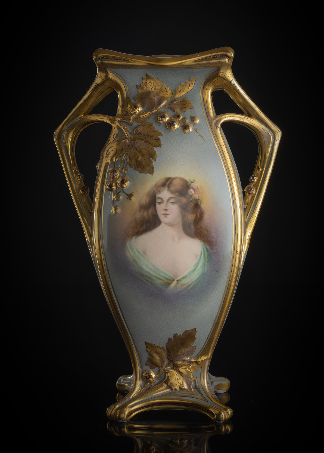 A ROYAL BONN ART NOUVEAU VASE