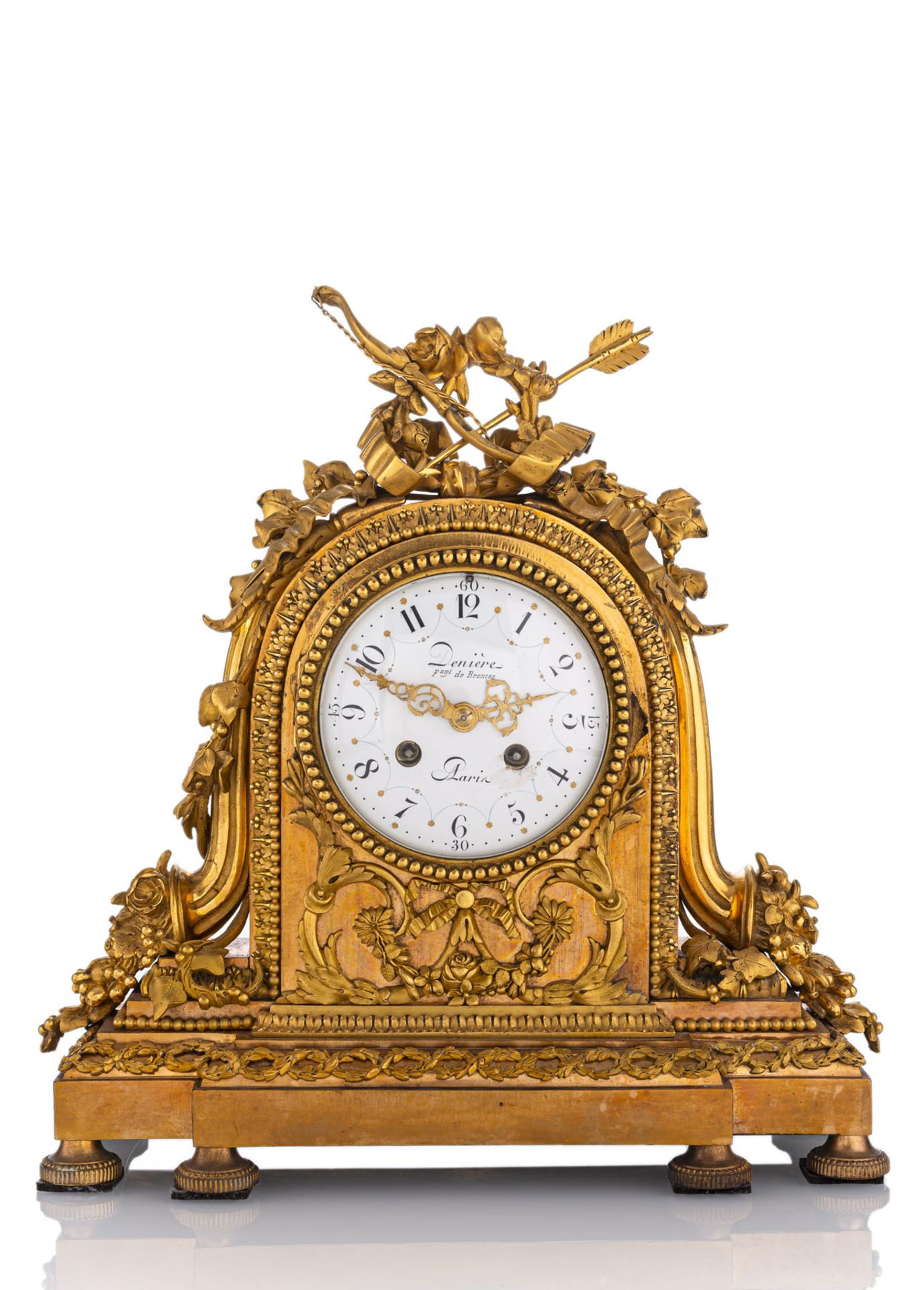 Pendule im Louis XVI Stil