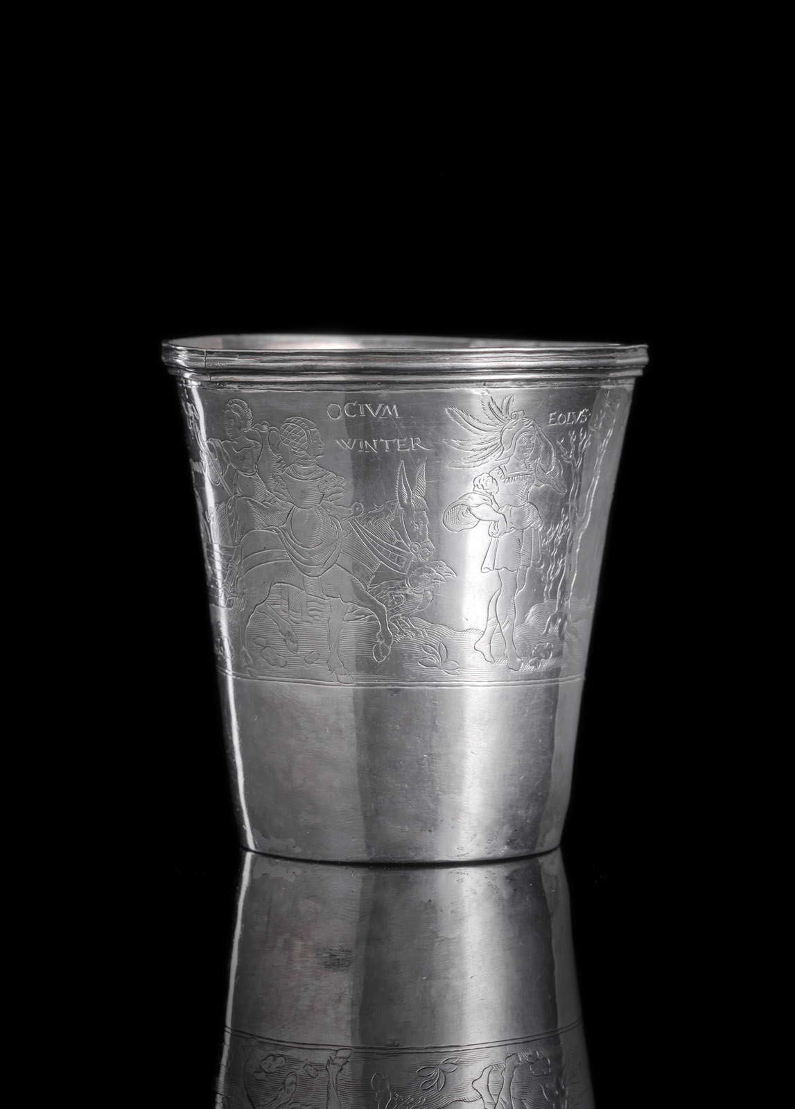 A BAROQUE SILVER BEAKER WITH MYTHOLOGICAL FIGURES - Image 3 of 4
