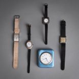 Reiseührchen mit Emailledekor, 4 Armbanduhren