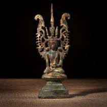 Kleine Bronze des sitzenden Buddha Paree