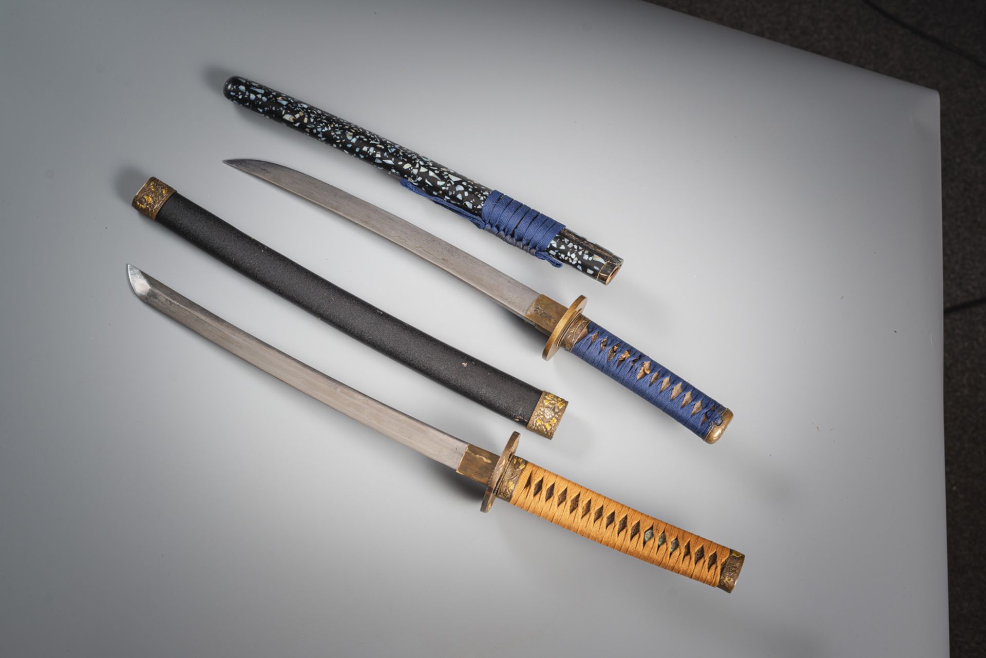 TWO WAKIZASHI, ONE WITH MOTHER-OF-PEARL-INLAID SHEATH - Image 2 of 2