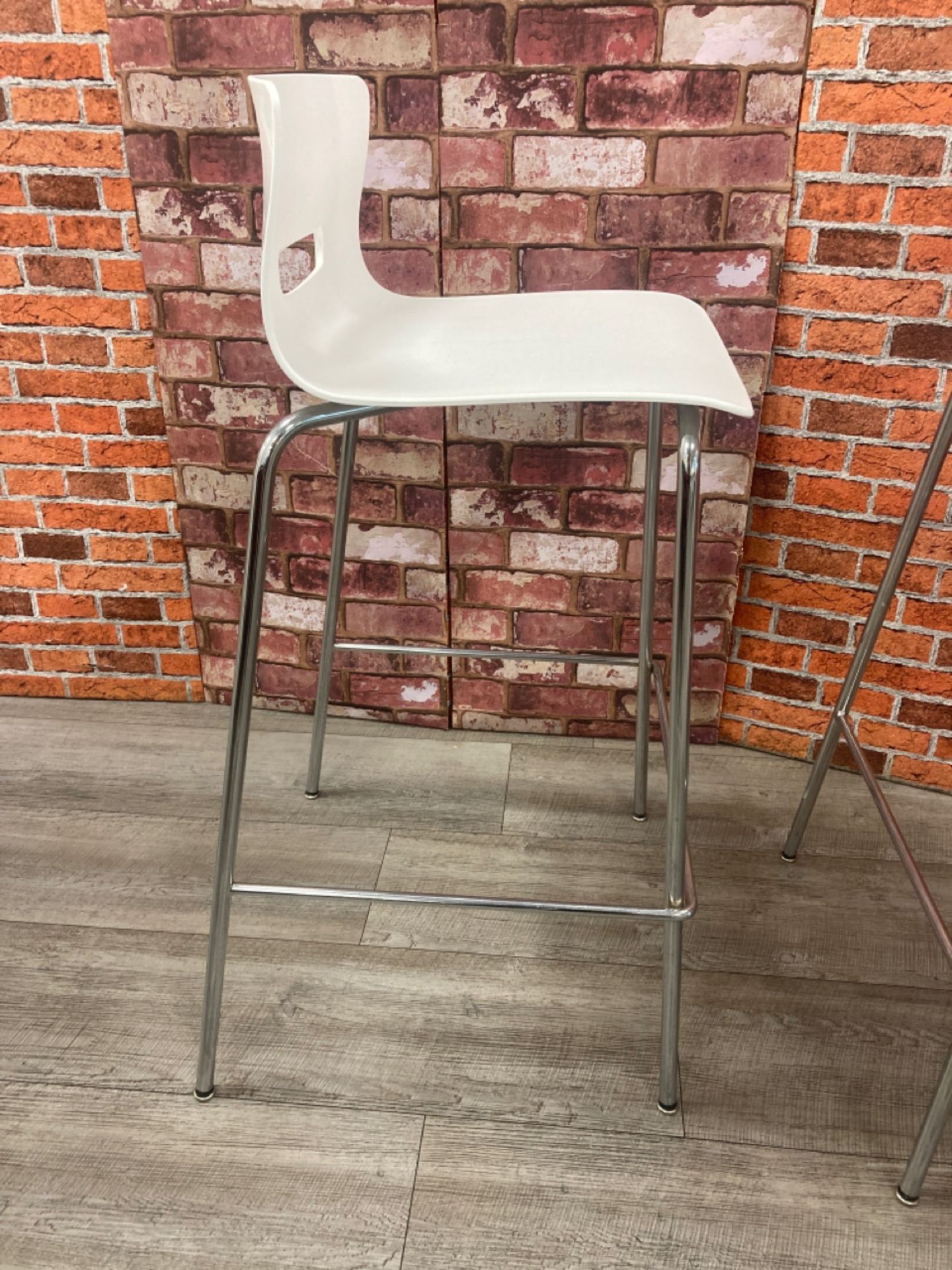 Bar stools x2 - Image 3 of 4