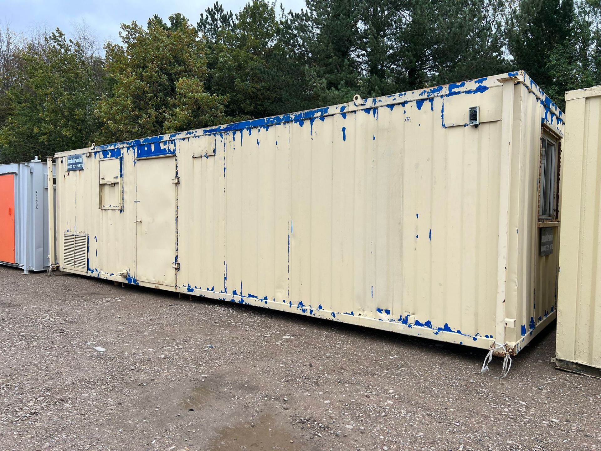 28ft welfare cabin container - Image 2 of 4