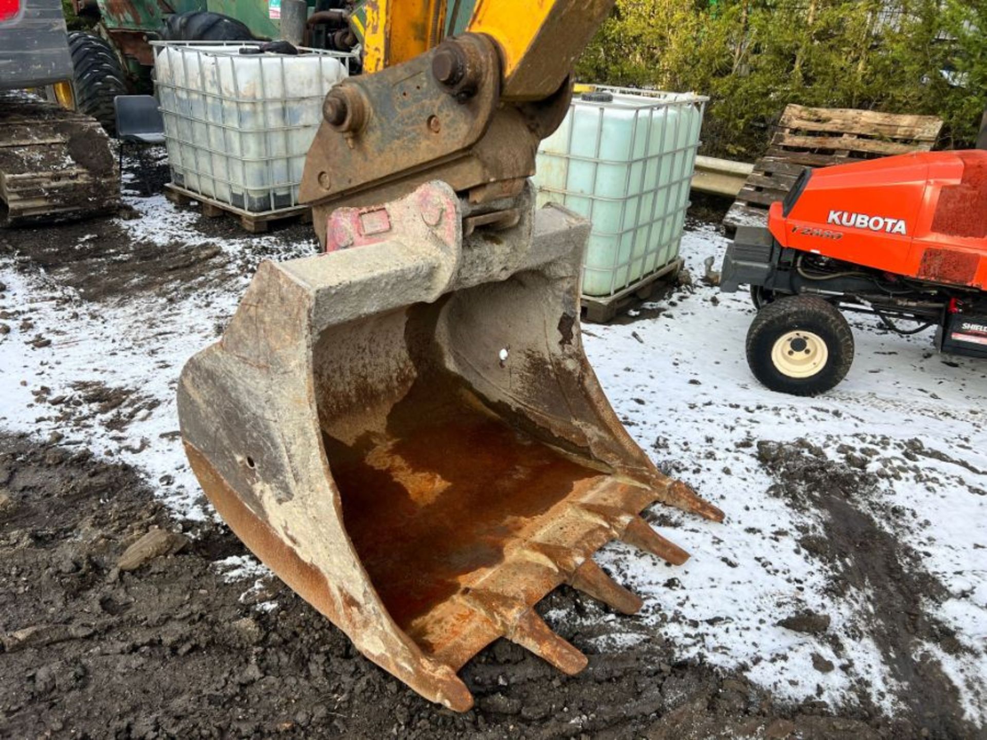 JCB JS130LC 13 Tonne Excavator - Image 46 of 61