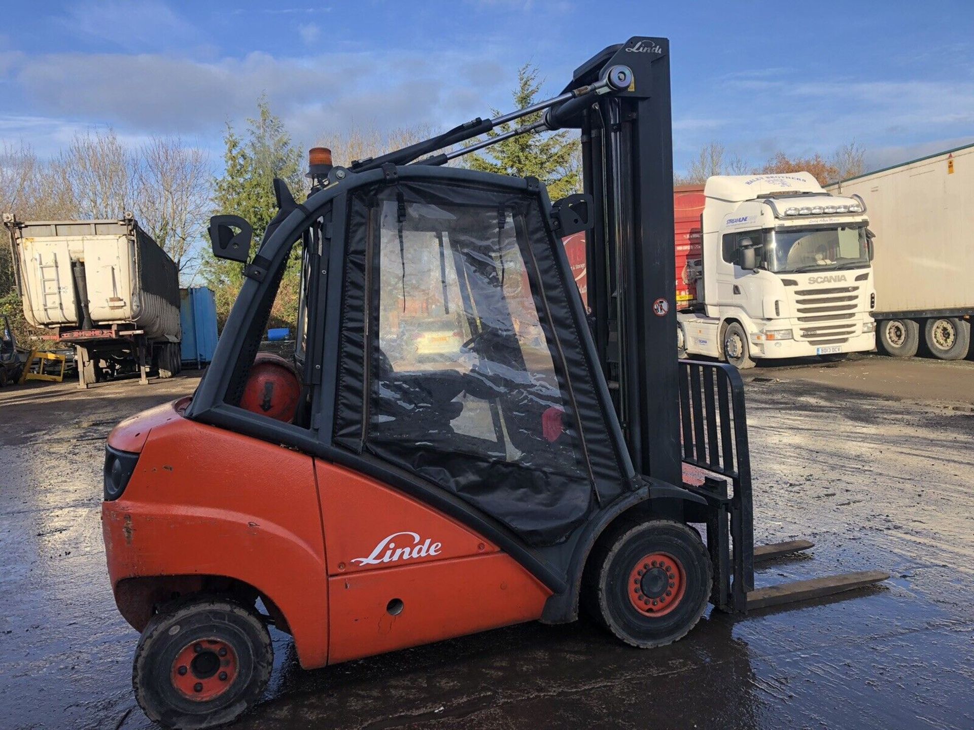 Linde 3 ton gas forklift