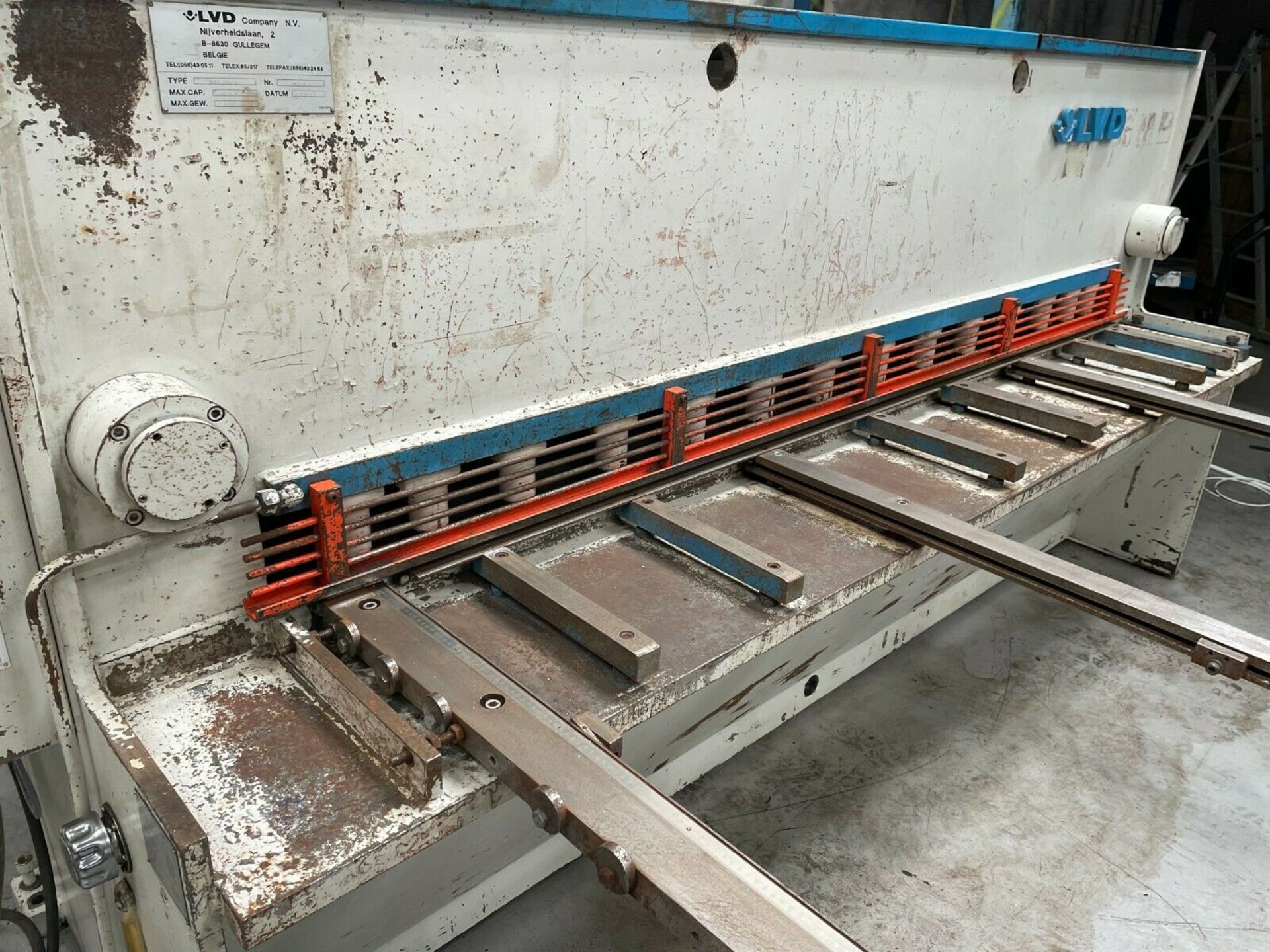 Lvd Hst 25/6 Guillotine 2.5m X 6mm Sheet Metal Shear - Image 2 of 4