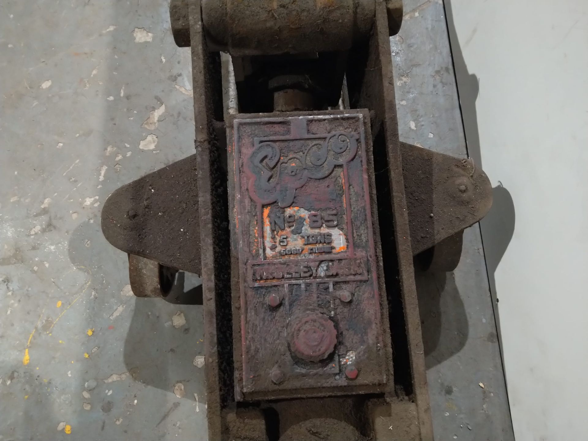 Epco 85 5 Ton Trolley Jack - Image 2 of 4