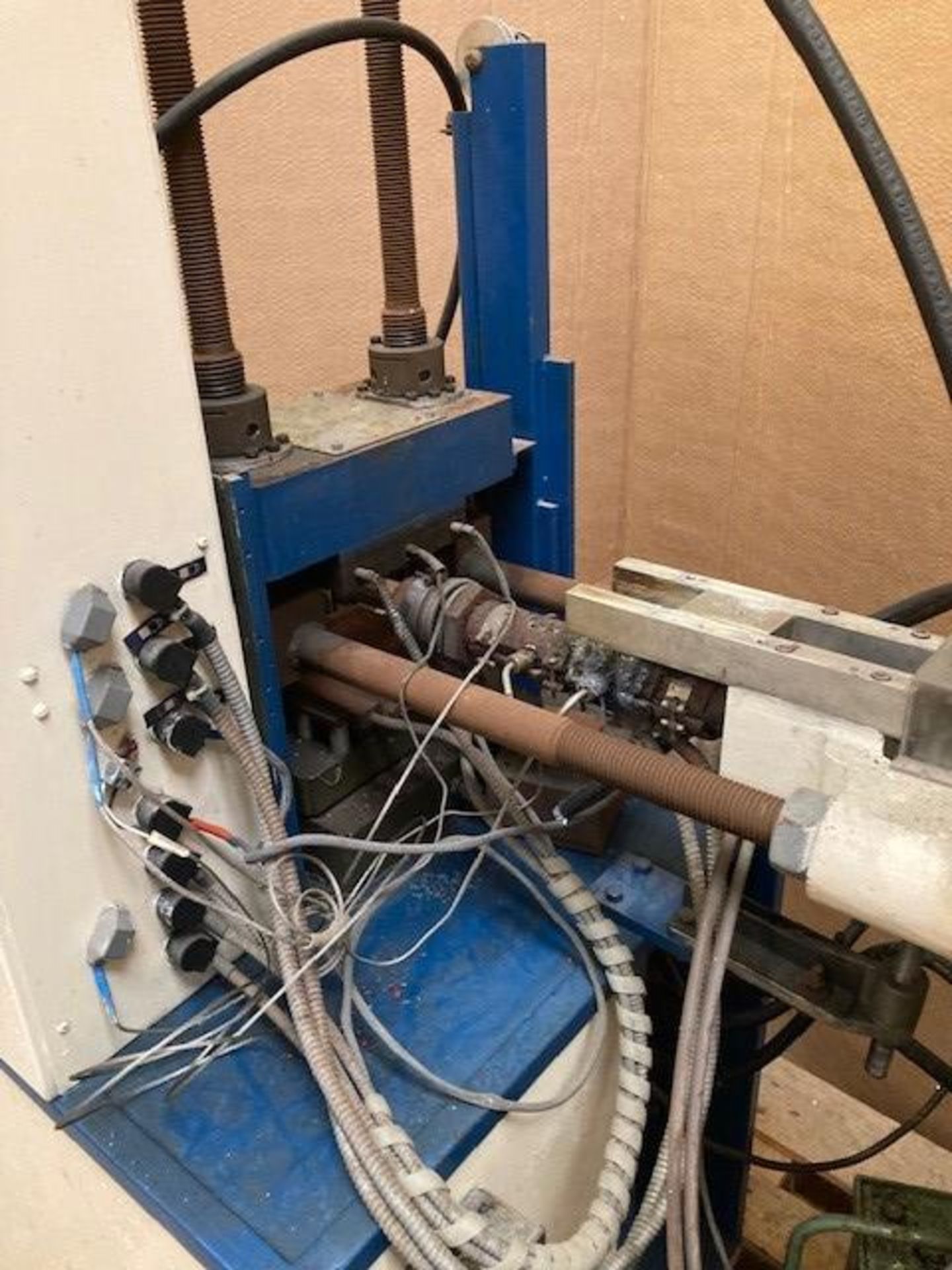 Small Prototype Injection moulding machine - Image 2 of 2