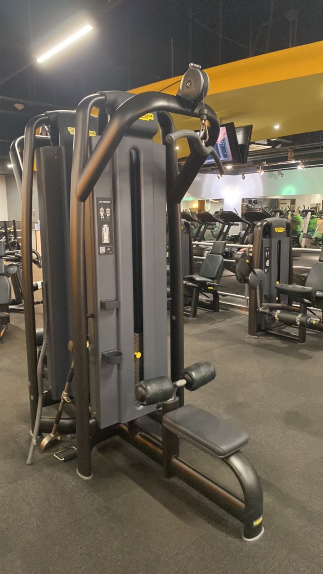 Technogym Lat Pulldown Machine - Image 3 of 5