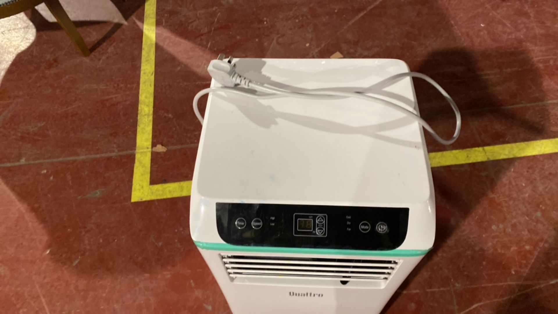 Quattro Portable Air Conditioner - Image 6 of 6