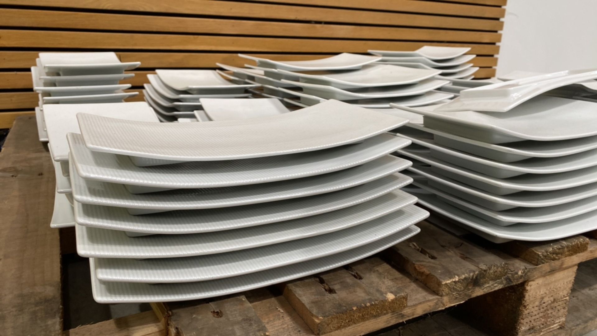 Quantity of Rene Ozorio Aura Plates - Image 4 of 4