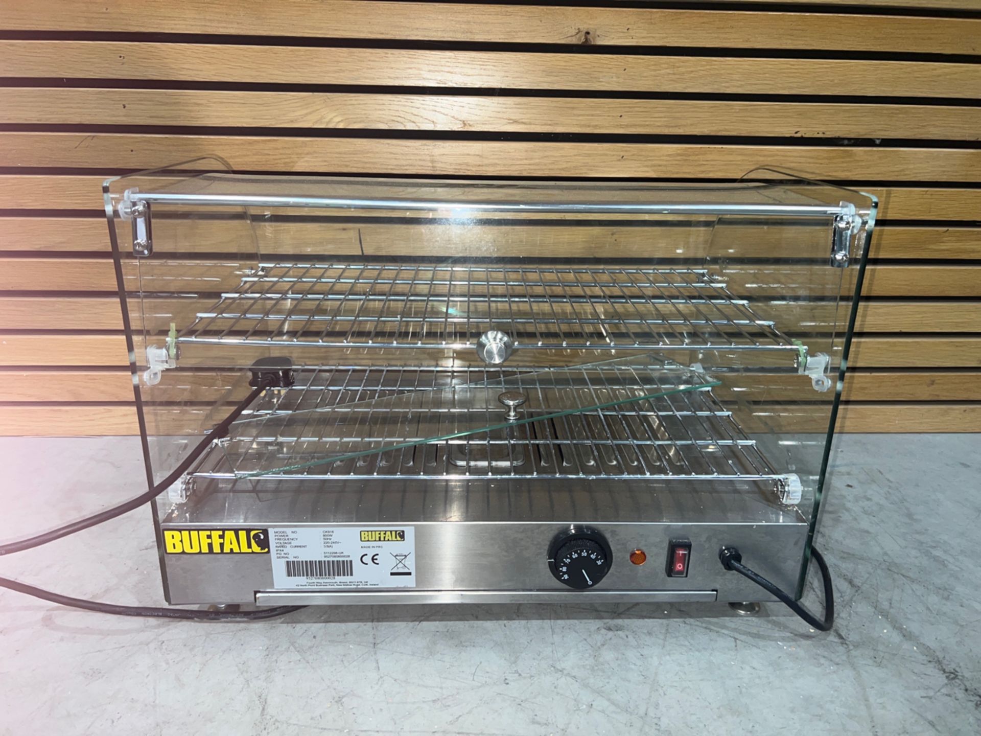 Buffalo CK916 Countertop Heated Food Display - Image 3 of 4