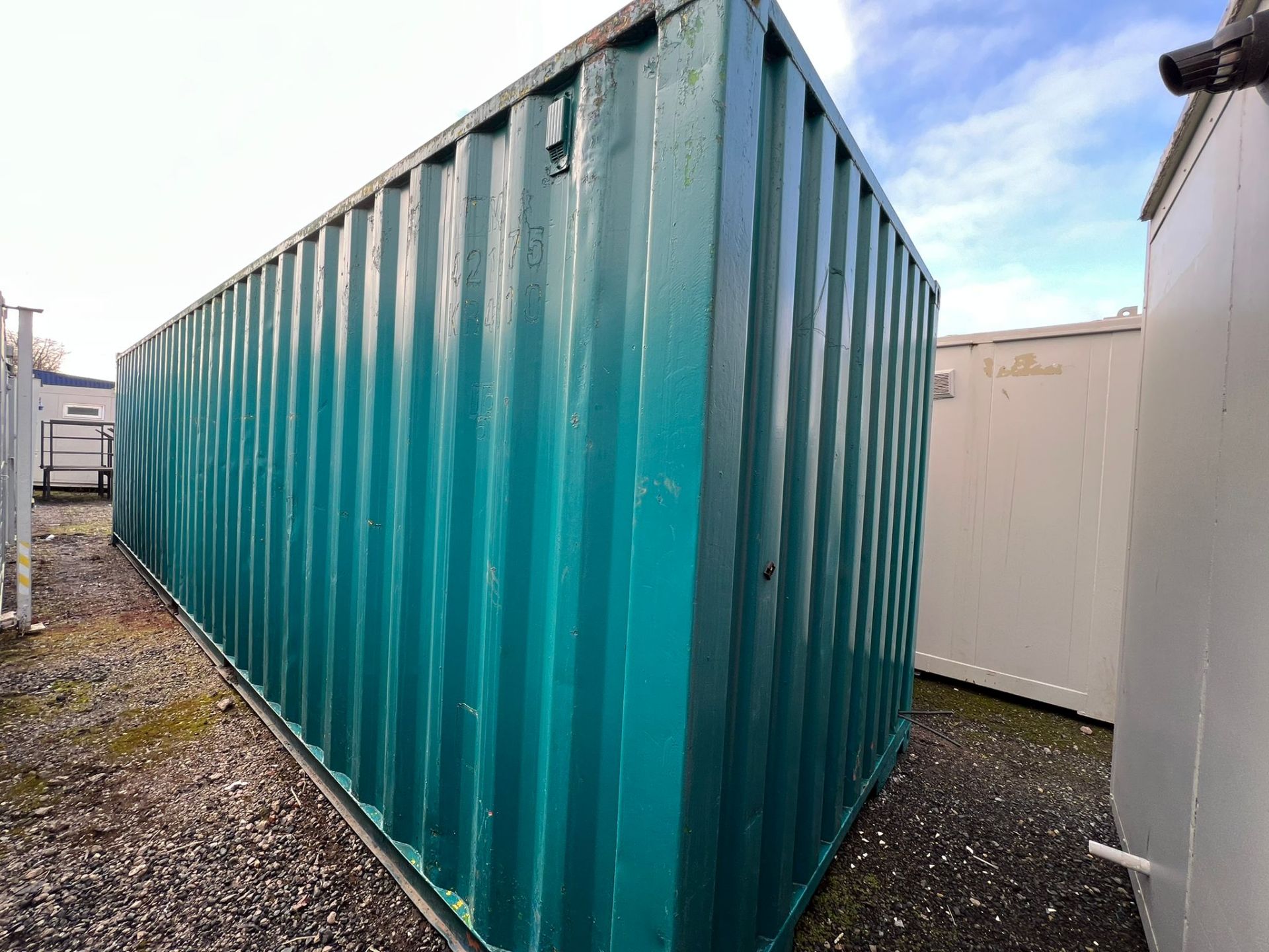 30ft x 8ft shipping container storage container - Image 2 of 7