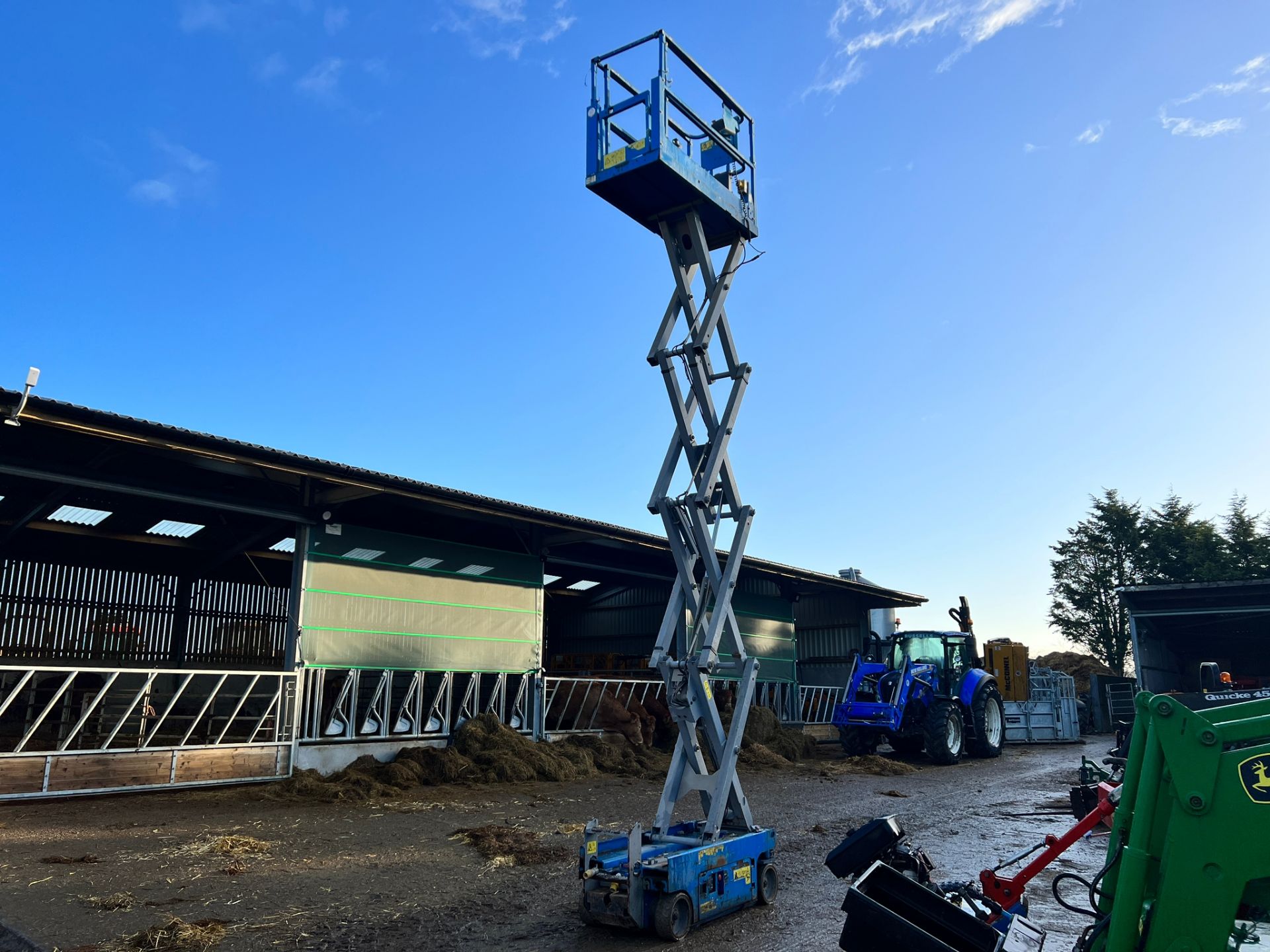 Genie GS1930 Electric Scissor Lift - Image 6 of 15