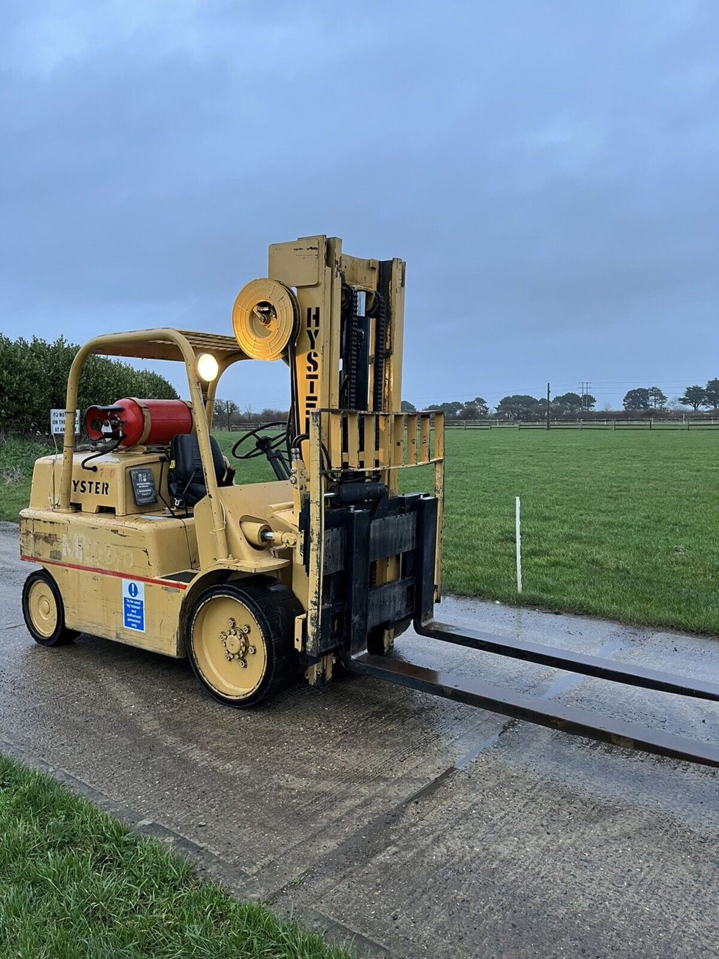 Hyster 7 Tonne Gas Forklift Compact Specialist Truck - Image 3 of 8