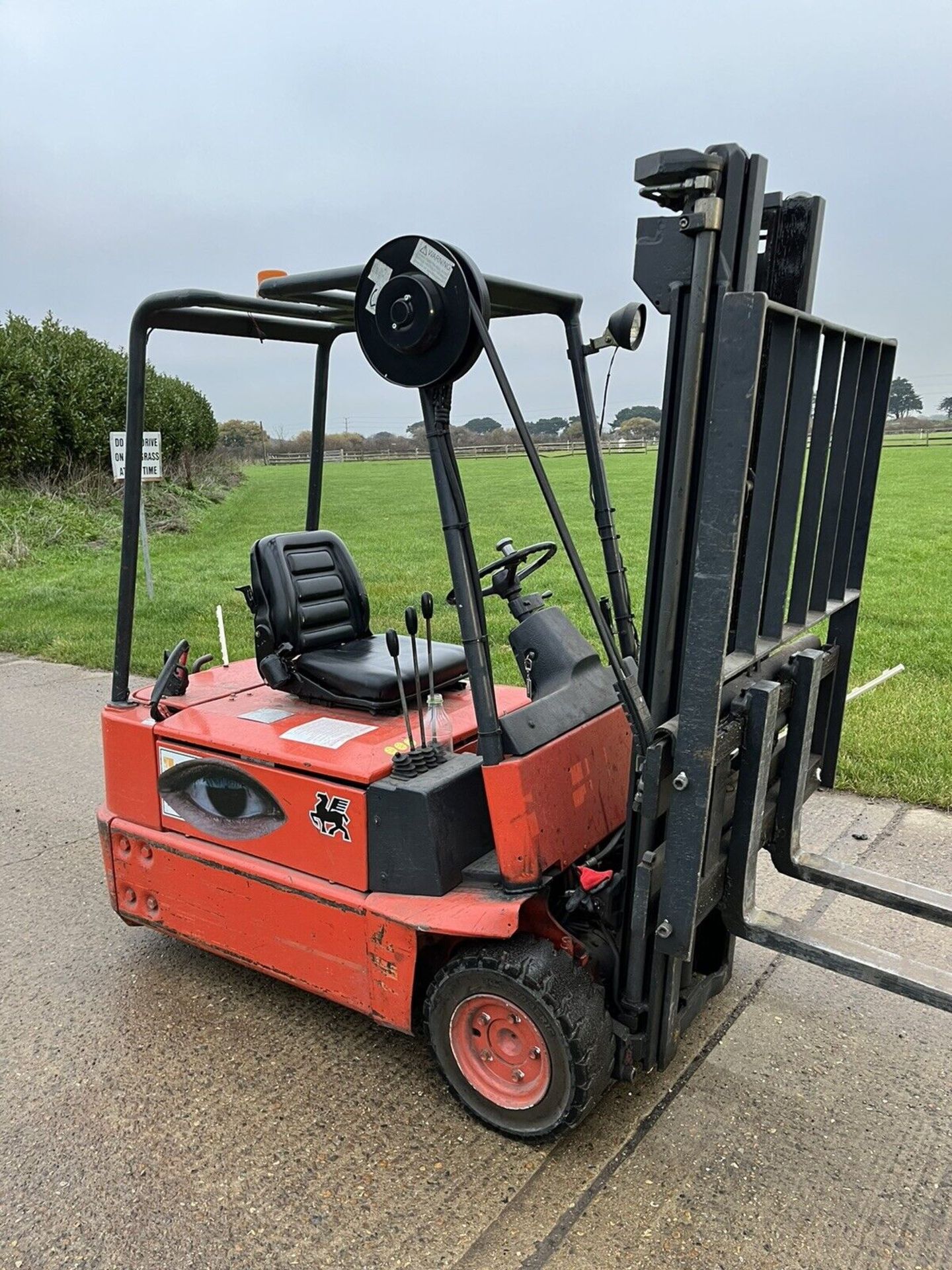 Linde E16 Electric forklift truck Container Spec - Image 2 of 3