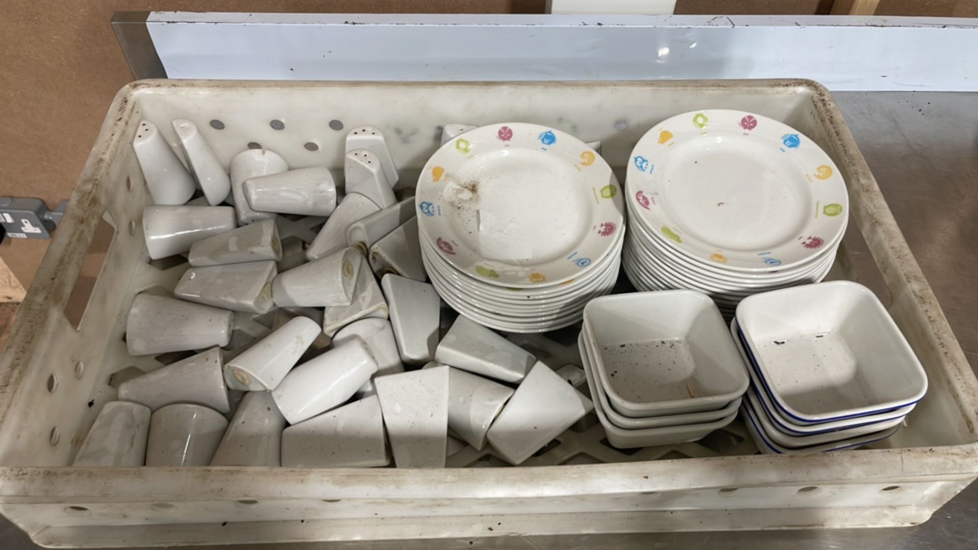 Assorted Crockery