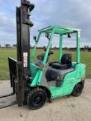 Mitsubishi 2 Tonne Diesel Forklift With Fork Position 2015