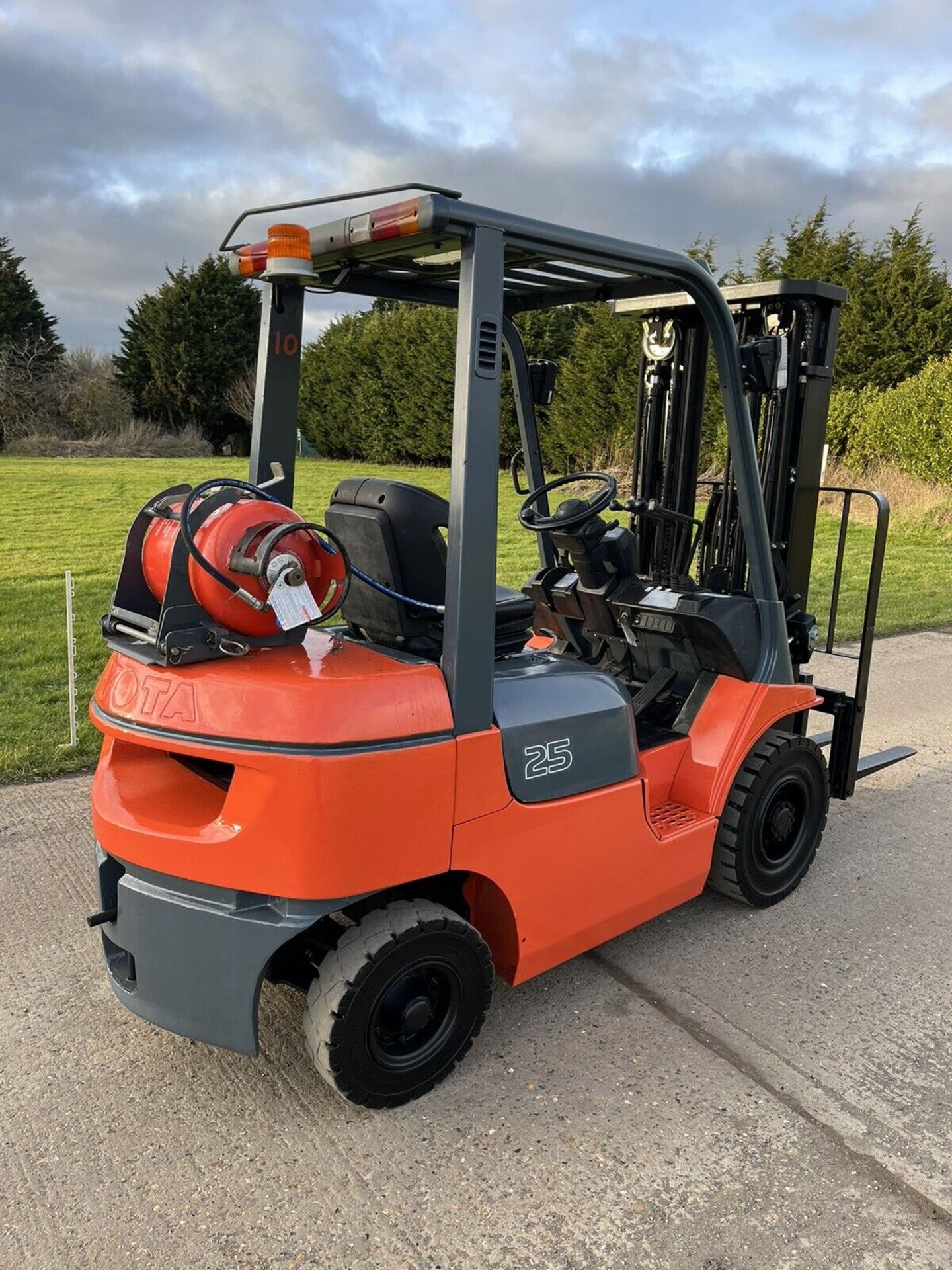Toyota forklift truck - Image 2 of 5