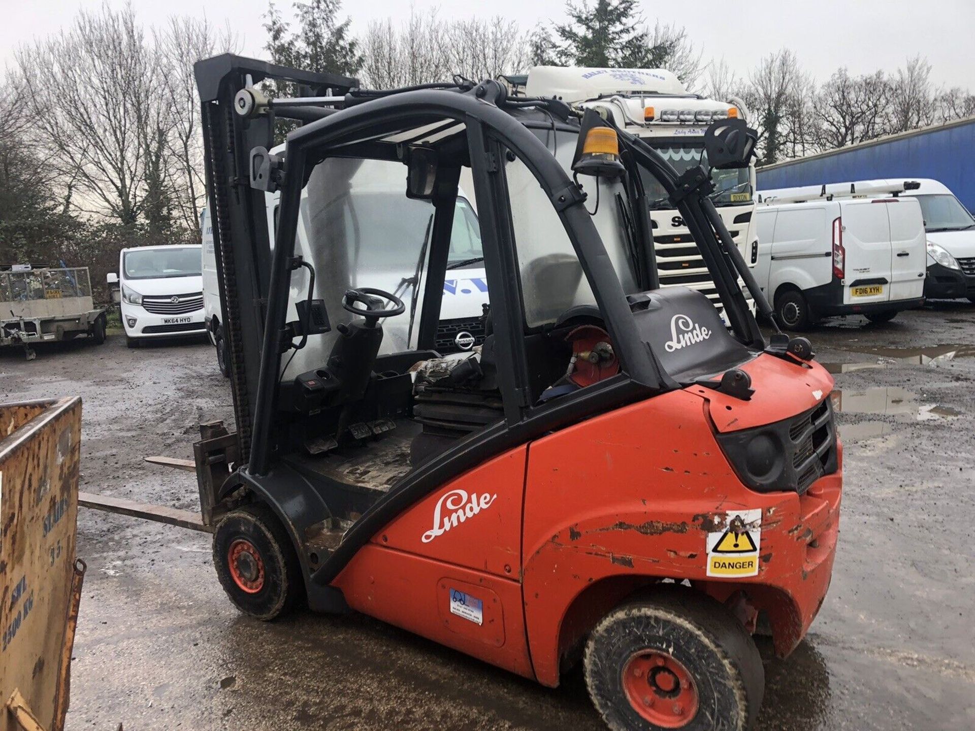 Linde 2.5 ton forklift - Image 2 of 7