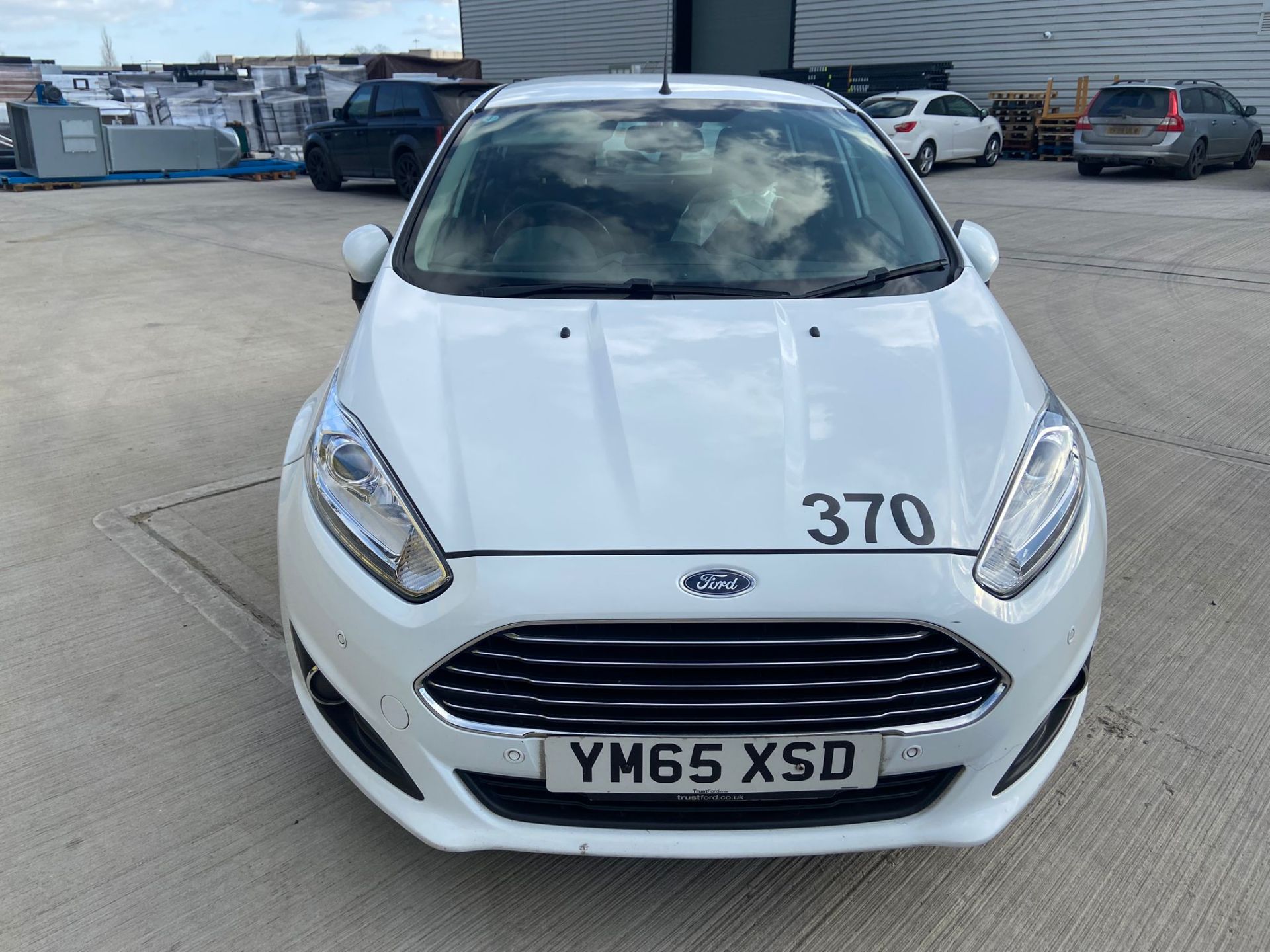 Ford Fiesta Zetec 2016 - Image 5 of 21