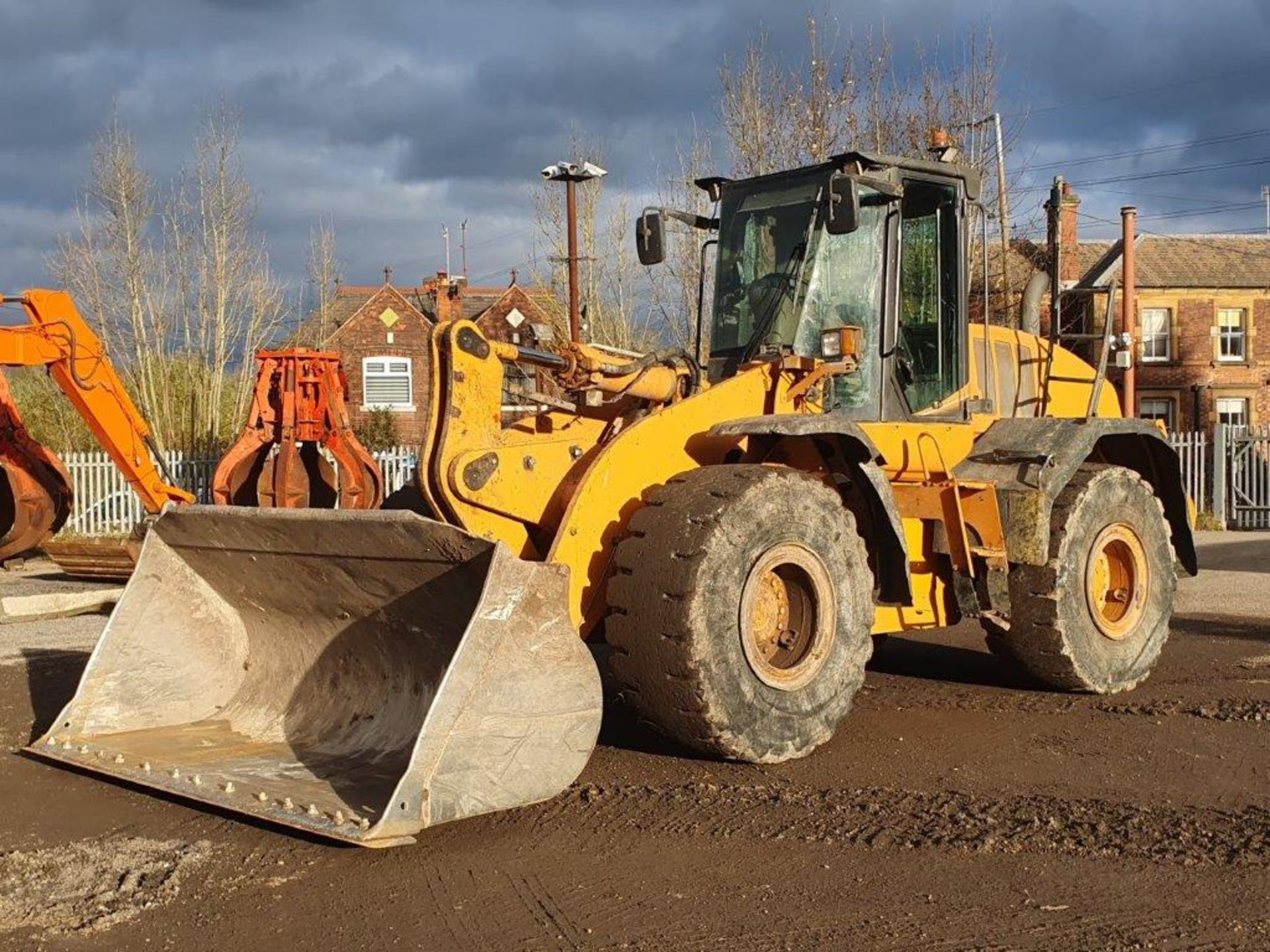 Case 821E Loading Shovel - Image 3 of 3