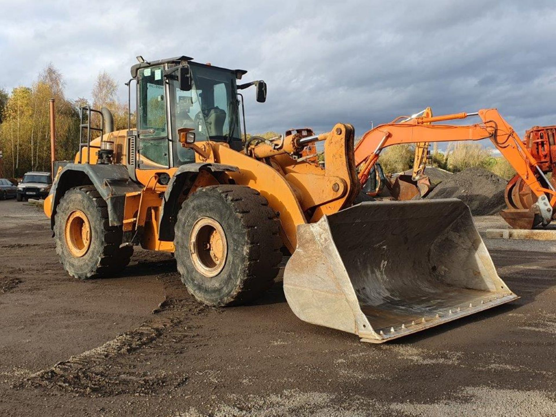 Case 821E Loading Shovel - Image 2 of 3