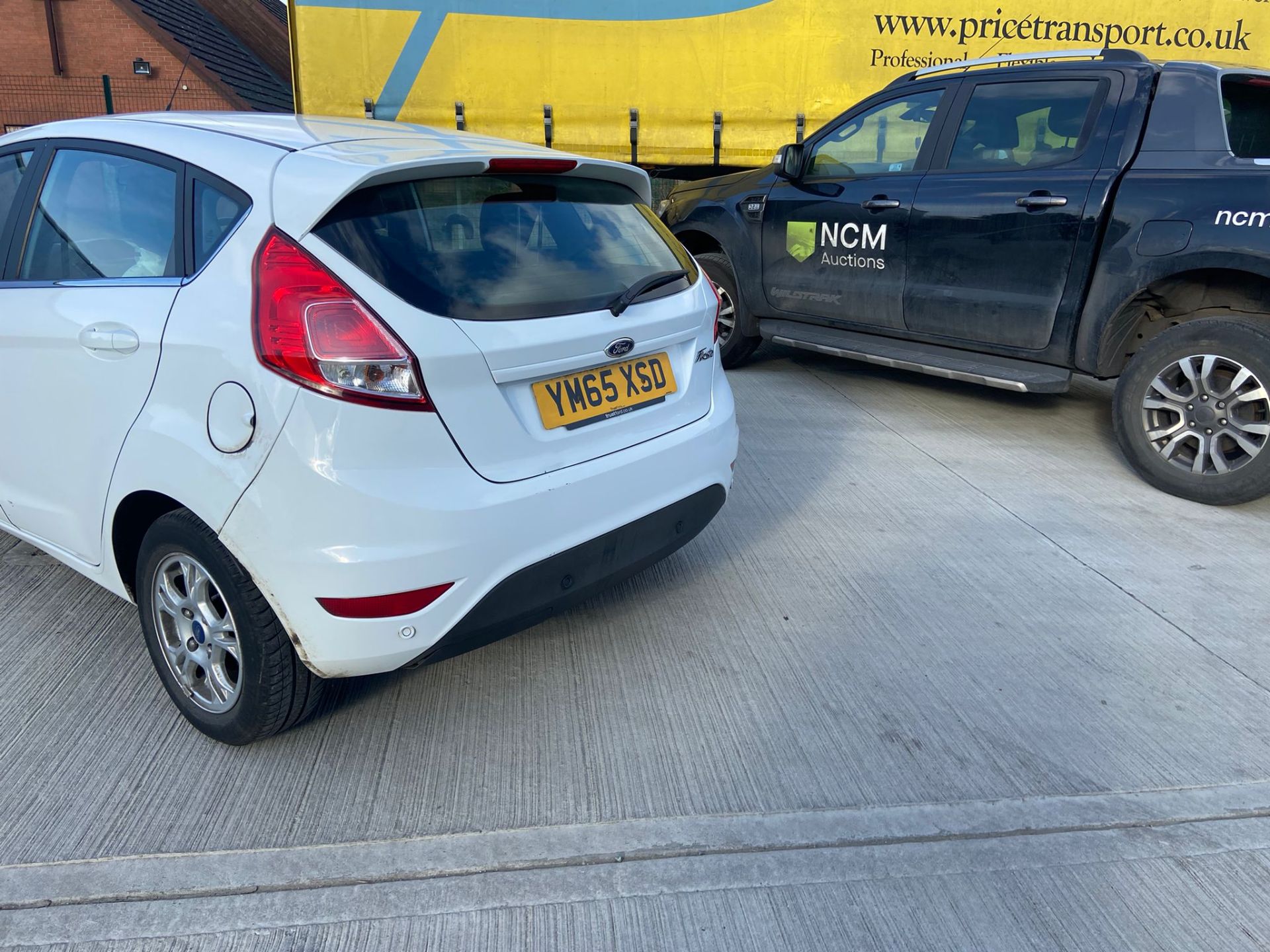 Ford Fiesta Zetec 2016 - Image 2 of 21