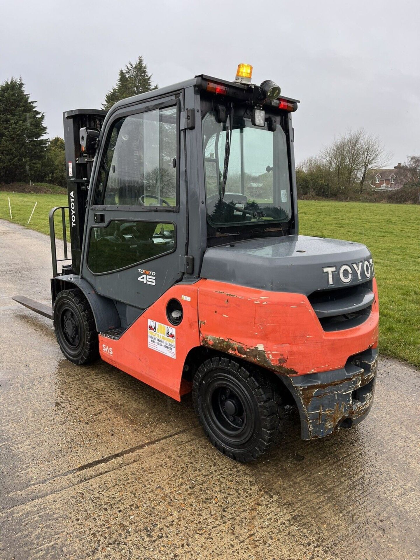 2016, Toyota 40-8FD40N, 4 Tonne Diesel Forklift (4.5 Tonne At 500 Load Center) - Image 5 of 8