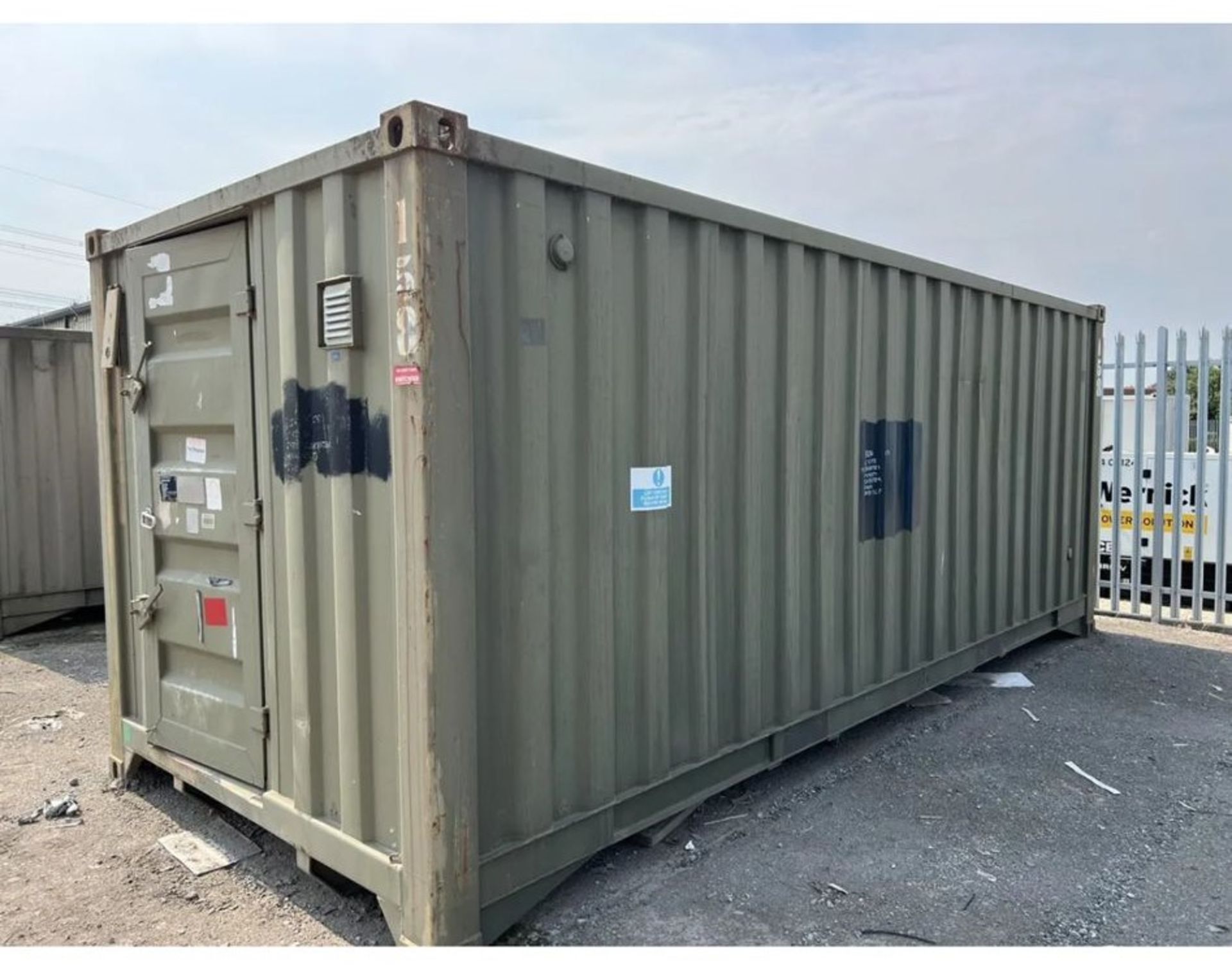 20ft 5 bay toilet block ex MOD