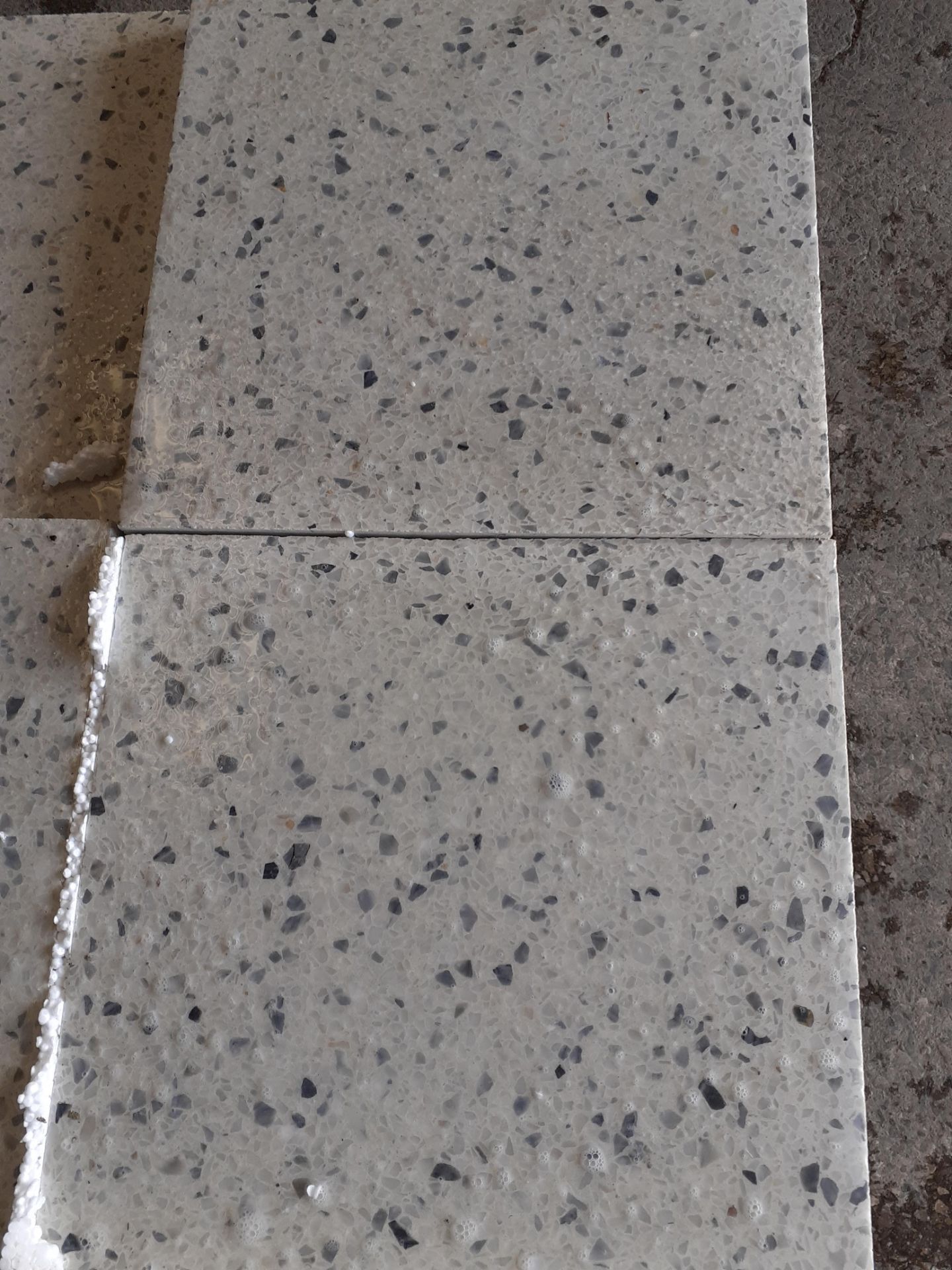 10 x pallets of brand new Quiligotti Terrazzo Commercial Tiles - T15185 - Image 4 of 4