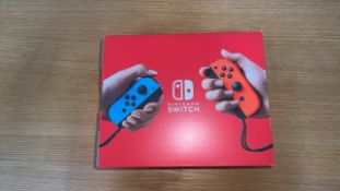 NINTENDO SWITCH CONSOLE RED/BLUE